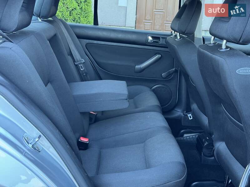 Седан Volkswagen Bora 2000 в Стрые