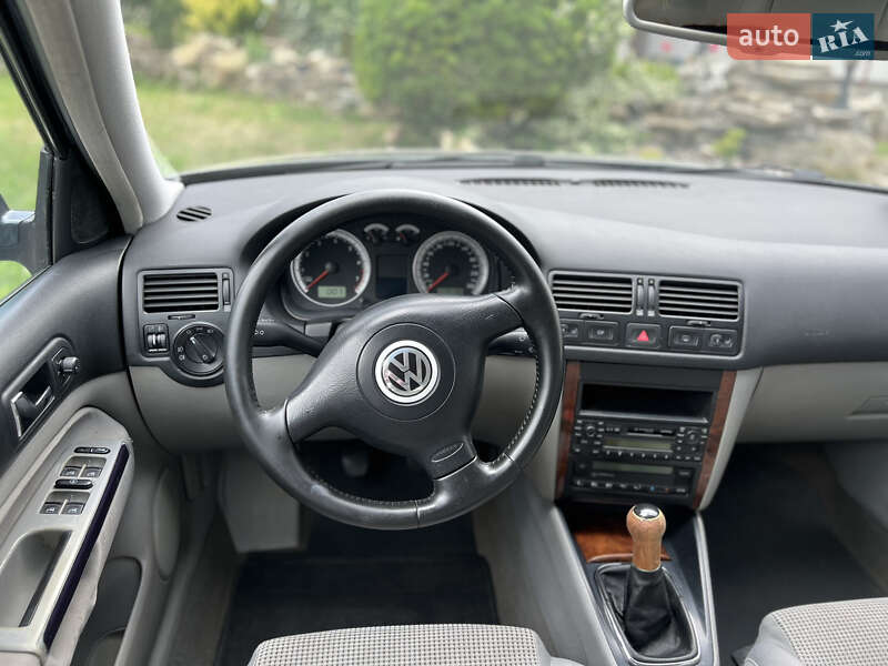 Универсал Volkswagen Bora 2000 в Вижнице