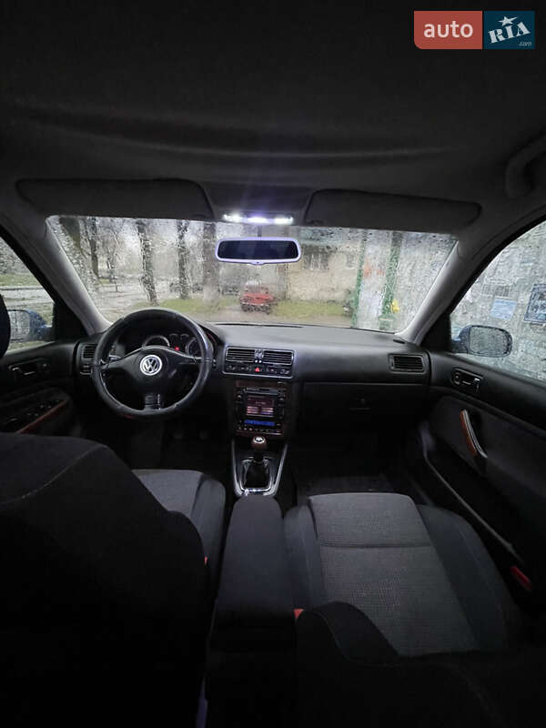 Универсал Volkswagen Bora 2003 в Киеве