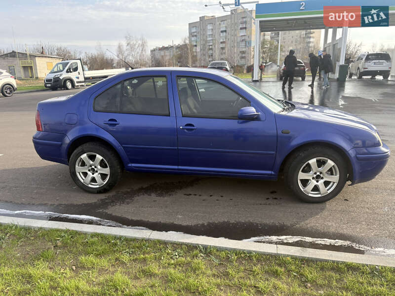 Седан Volkswagen Bora 1999 в Шостке