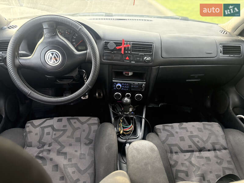 Седан Volkswagen Bora 1999 в Шостке