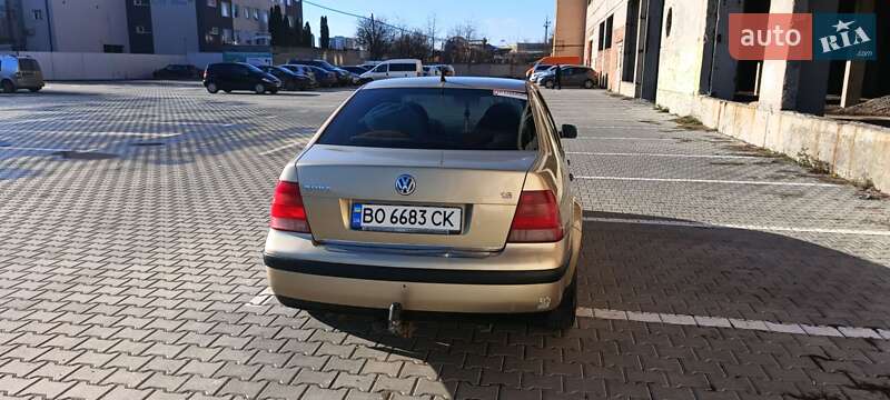 Седан Volkswagen Bora 2001 в Тернополе