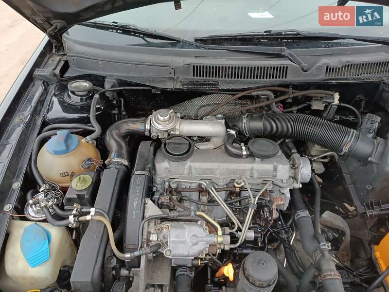 Седан Volkswagen Bora 2000 в Львове