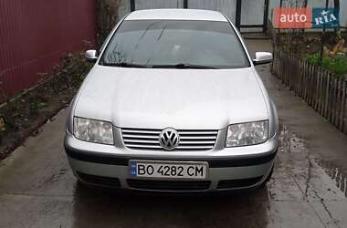 Седан Volkswagen Bora 2001 в Ладижині