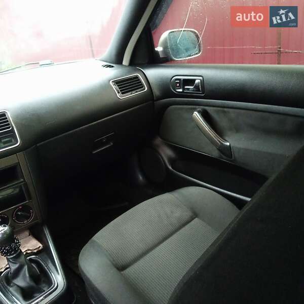 Седан Volkswagen Bora 2001 в Ладыжине фото 16 Седан Volkswagen Bora 2001 в Ладыжине