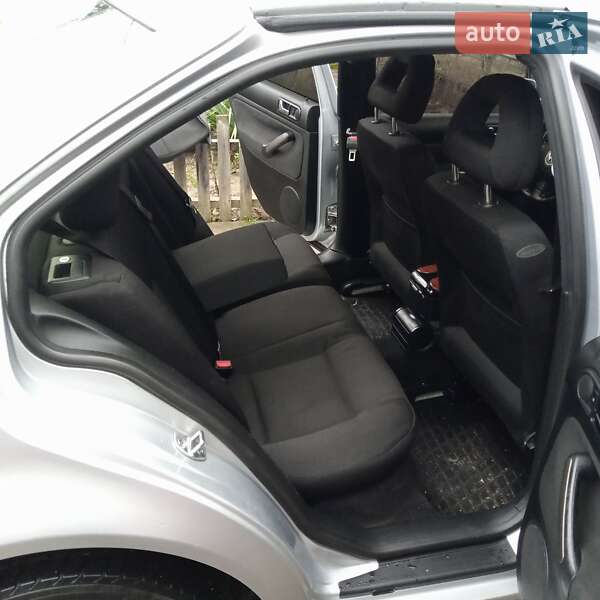 Седан Volkswagen Bora 2001 в Ладыжине фото 25 Седан Volkswagen Bora 2001 в Ладыжине