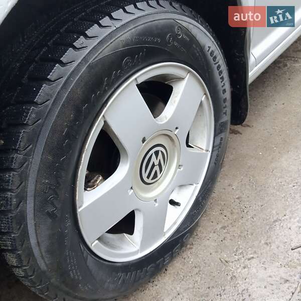 Седан Volkswagen Bora 2001 в Ладыжине фото 35 Седан Volkswagen Bora 2001 в Ладыжине