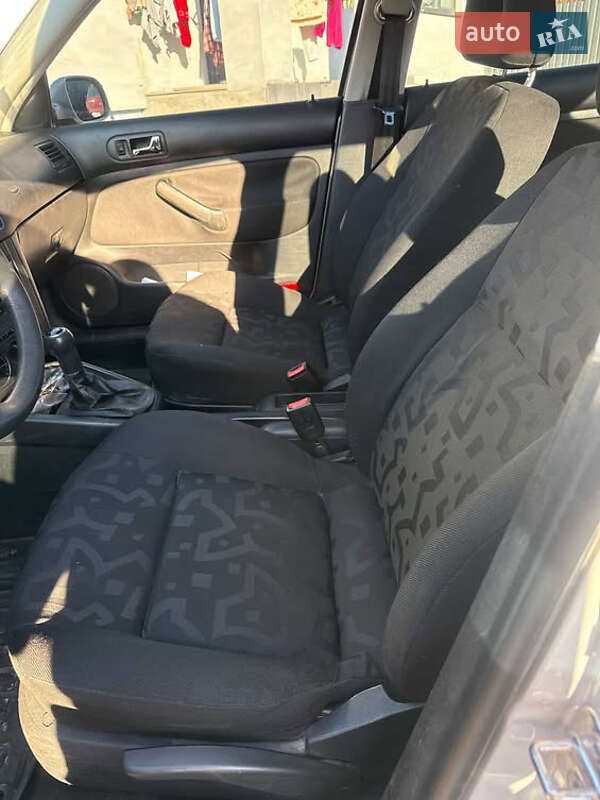 Седан Volkswagen Bora 2000 в Хмельницком