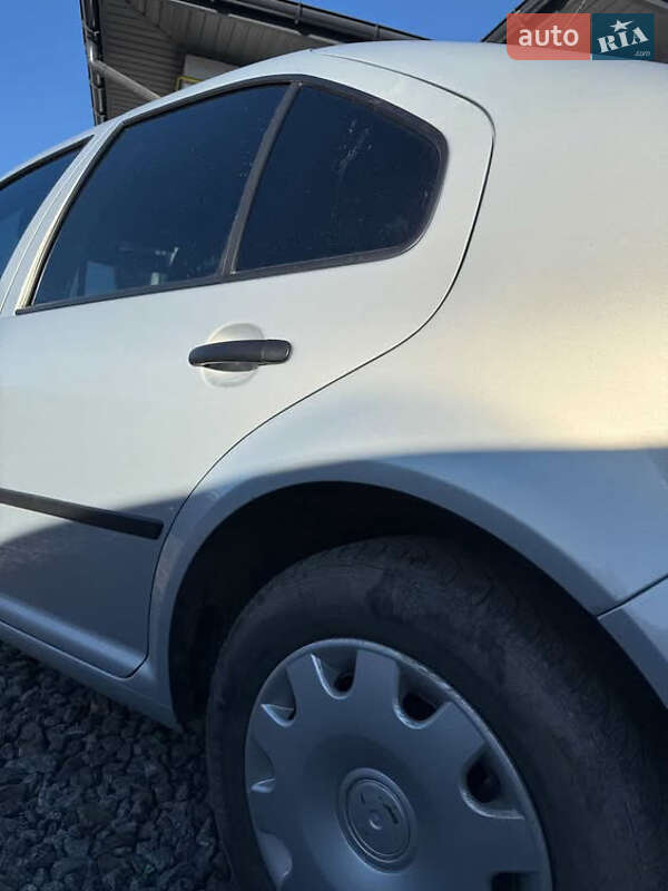 Седан Volkswagen Bora 2000 в Хмельницком