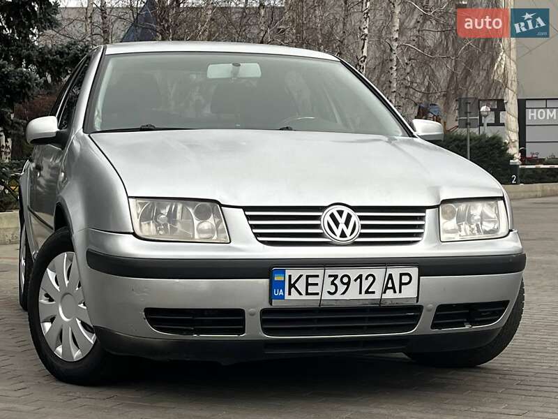 Volkswagen Bora 2003