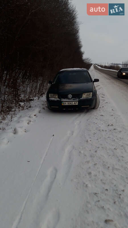 Седан Volkswagen Bora 2002 в Красилове