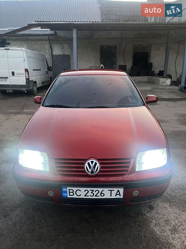 Volkswagen Bora 2000