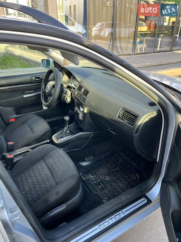 Універсал Volkswagen Bora 2000 в Івано-Франківську