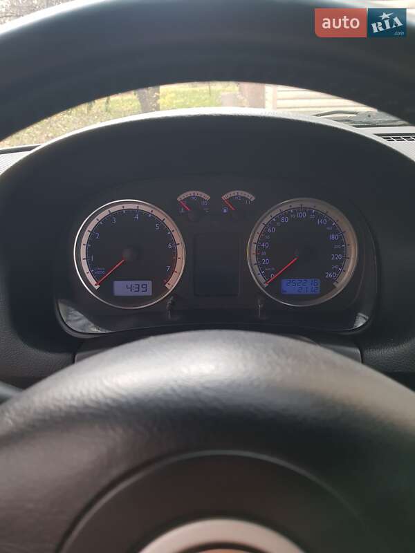 Універсал Volkswagen Bora 2001 в Чернігові