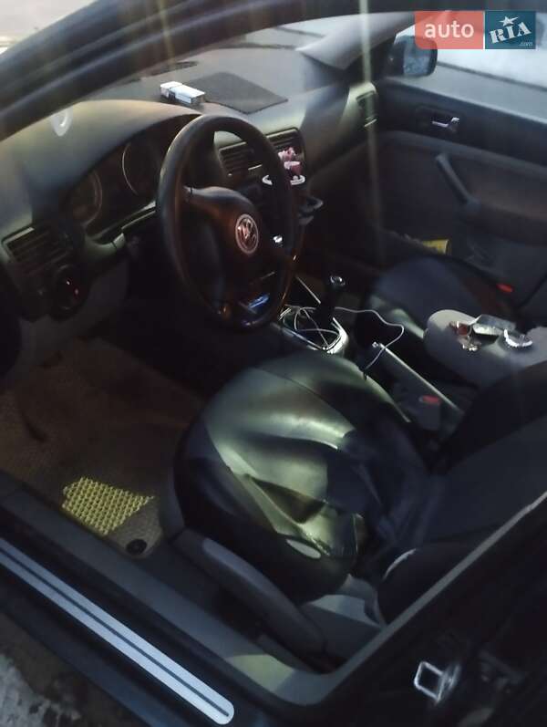 Седан Volkswagen Bora 2001 в Владимире