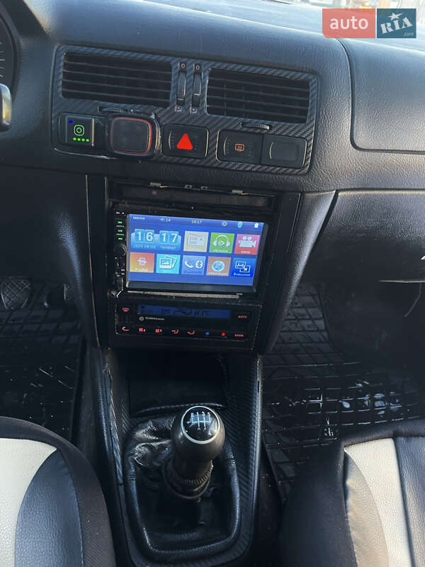 Седан Volkswagen Bora 1999 в Львові