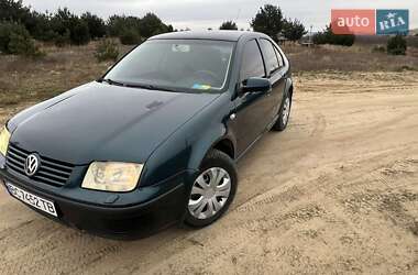 Седан Volkswagen Bora 2004 в Яворове