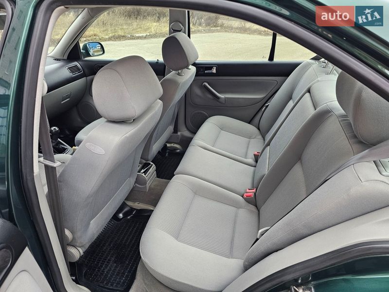 Седан Volkswagen Bora 2003 в Харькове