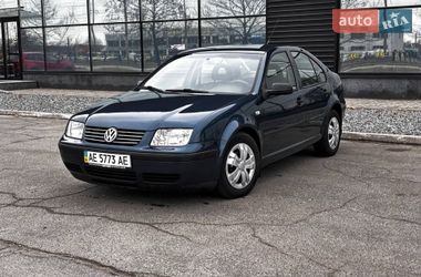 Седан Volkswagen Bora 2001 в Днепре