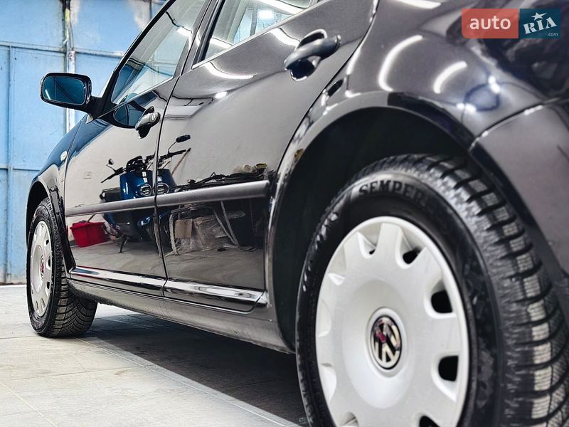 Универсал Volkswagen Bora 2001 в Стрые