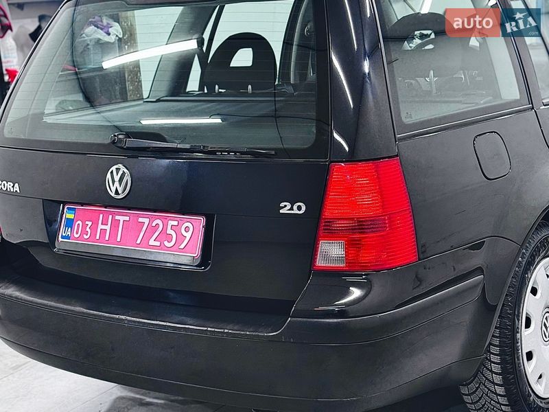 Универсал Volkswagen Bora 2001 в Стрые