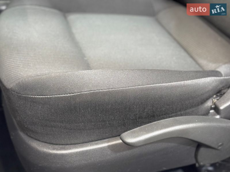 Универсал Volkswagen Bora 2001 в Стрые