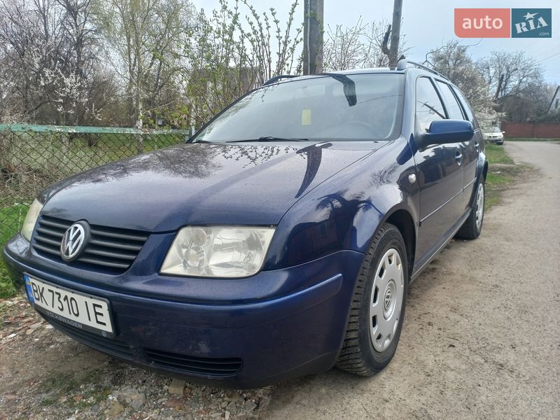 Универсал Volkswagen Bora 2001 в Ровно