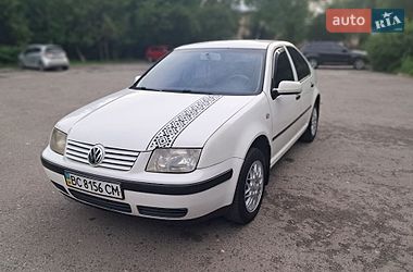 Седан Volkswagen Bora 2001 в Львові