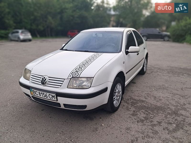 Volkswagen Bora 2001
