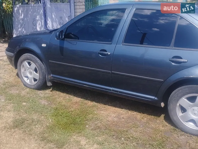 Volkswagen Bora 2001