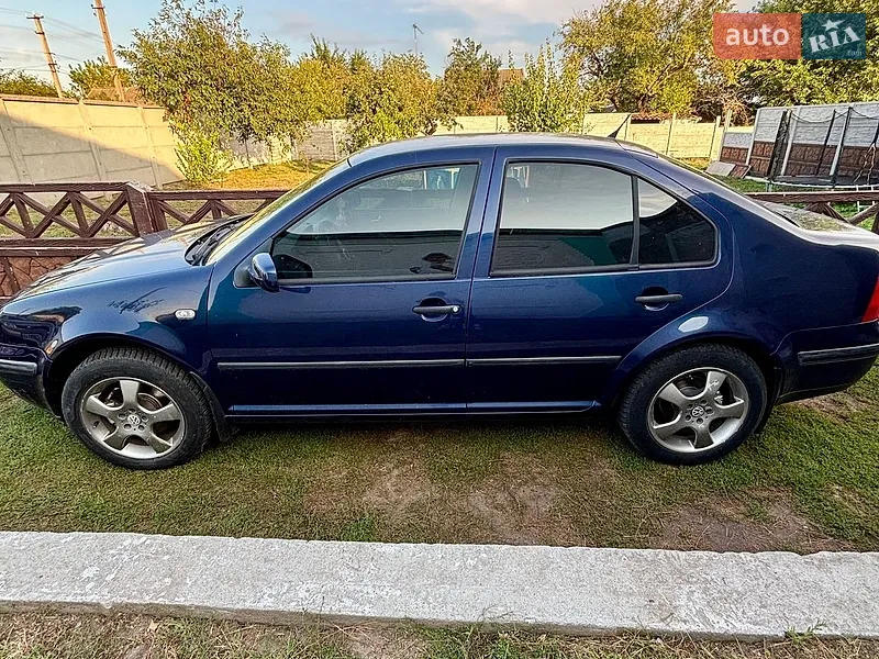 Volkswagen Bora 2000