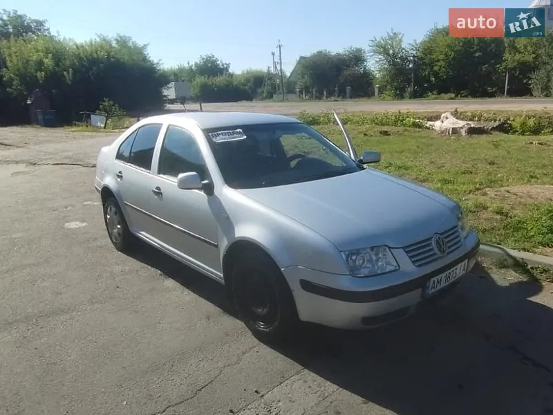 Volkswagen Bora 2002