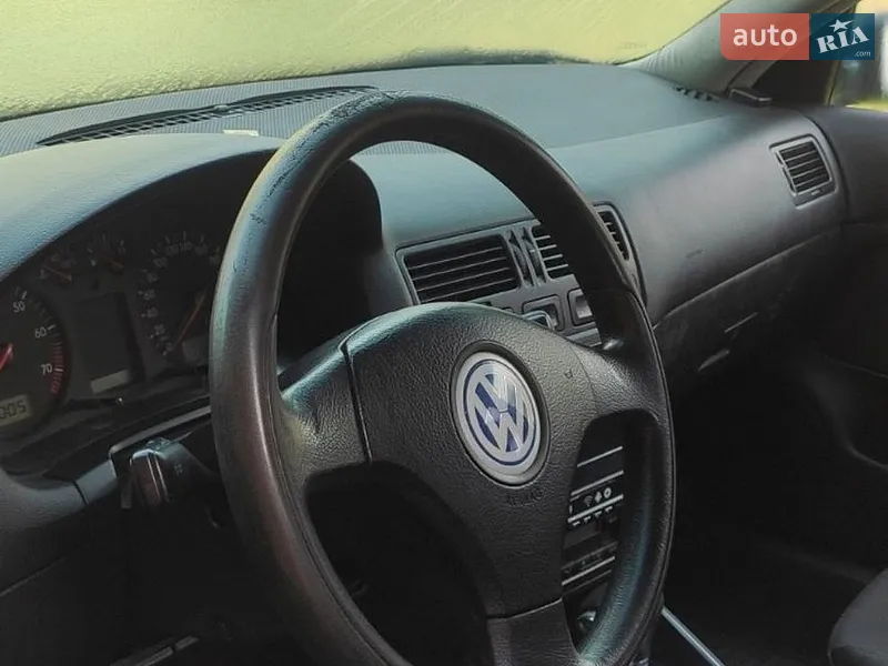 Volkswagen Bora 2002