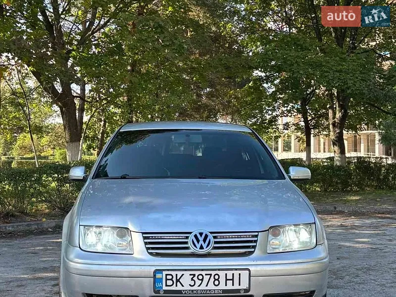 Volkswagen Bora 2002