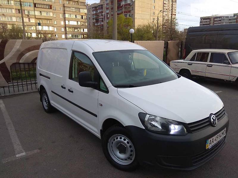 Volkswagen Caddy 2013 года