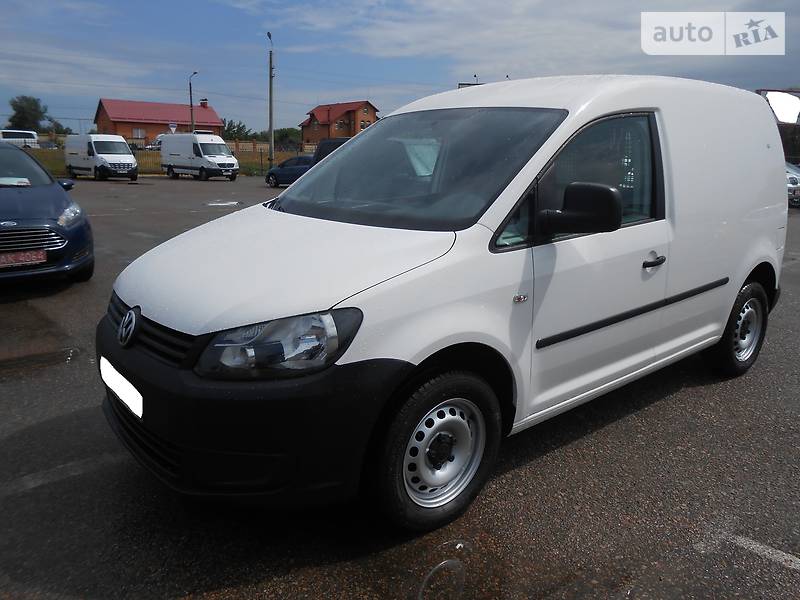 Volkswagen Caddy 2013 года