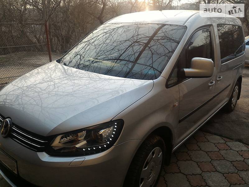 Volkswagen Caddy 2013 года