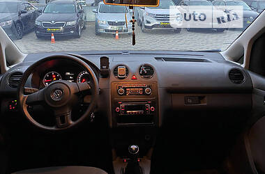 Минивэн Volkswagen Caddy пасс. 2015 в Мукачево