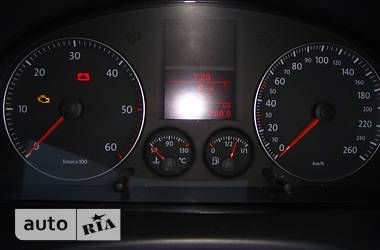  Volkswagen Caddy 2010 в 