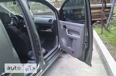  Volkswagen Caddy 2006 в 