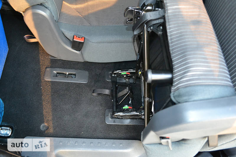 Мінівен Volkswagen Caddy 2011 в Тернополі фото 28 Мінівен Volkswagen Caddy 2011 в Тернополі