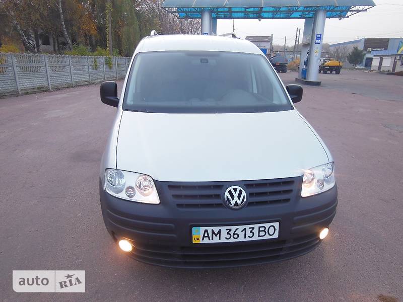 Минивэн Volkswagen Caddy 2009 в 