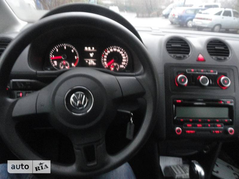 Грузопассажирский фургон Volkswagen Caddy 2011 в Одессе