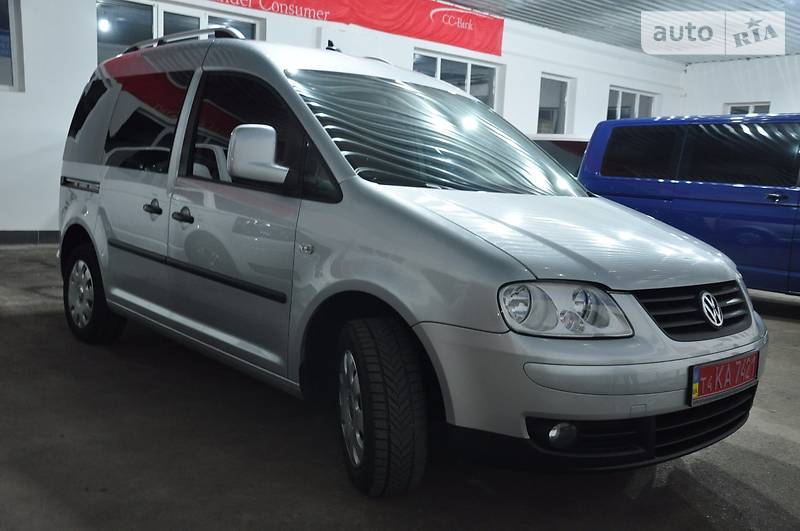 Грузопассажирский фургон Volkswagen Caddy 2008 в 