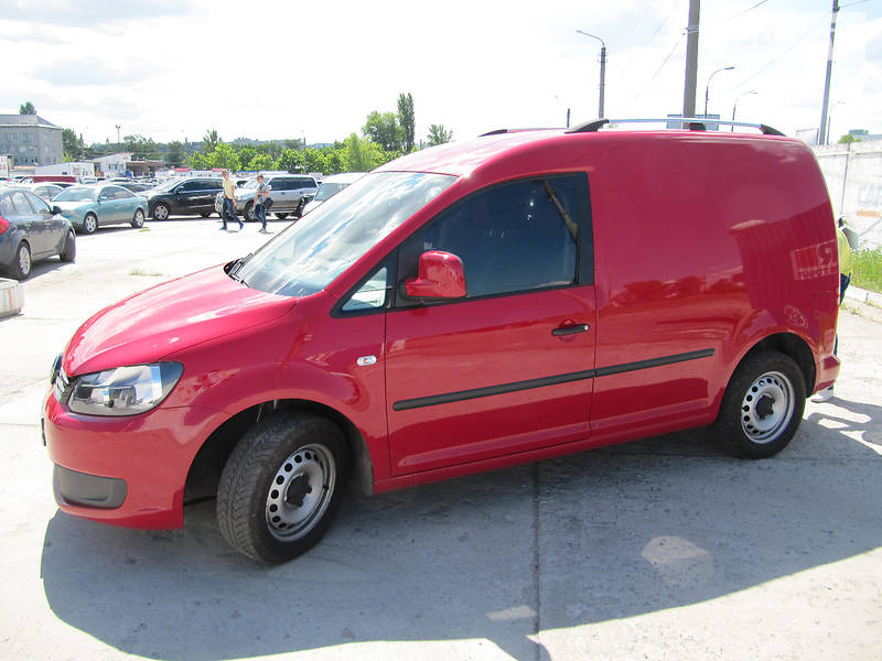 Минивэн Volkswagen Caddy 2012 в Киеве