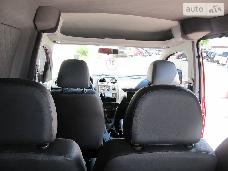 Минивэн Volkswagen Caddy 2012 в Киеве