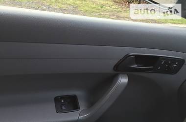 Седан Volkswagen Caddy 2009 в 