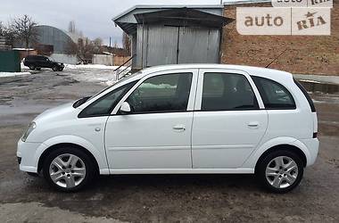 Седан Volkswagen Caddy 2010 в 