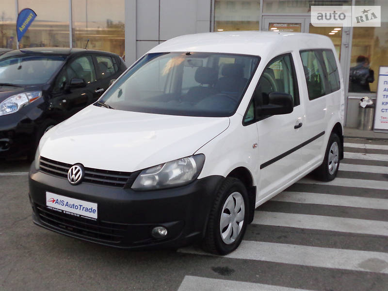 Грузопассажирский фургон Volkswagen Caddy 2012 в Киеве