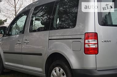 Универсал Volkswagen Caddy 2010 в Львове